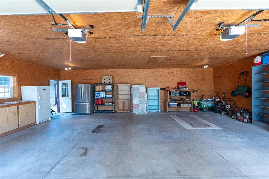 Photo 48 — 377038 E 1060 Road, Okemah, OK 74859