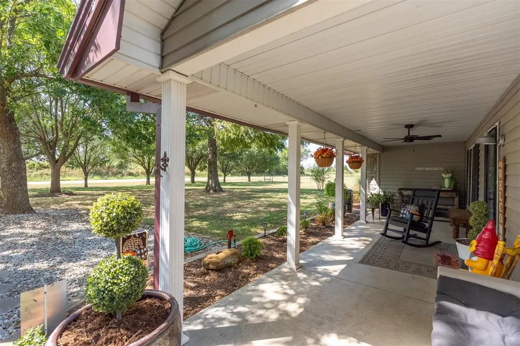 Photo 49 — 377038 E 1060 Road, Okemah, OK 74859