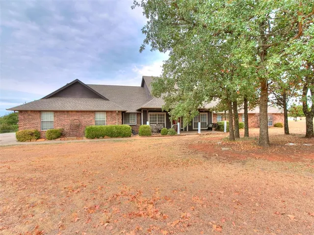 Photo 3 — 2019 Sandpiper Drive, Blanchard, OK 73010