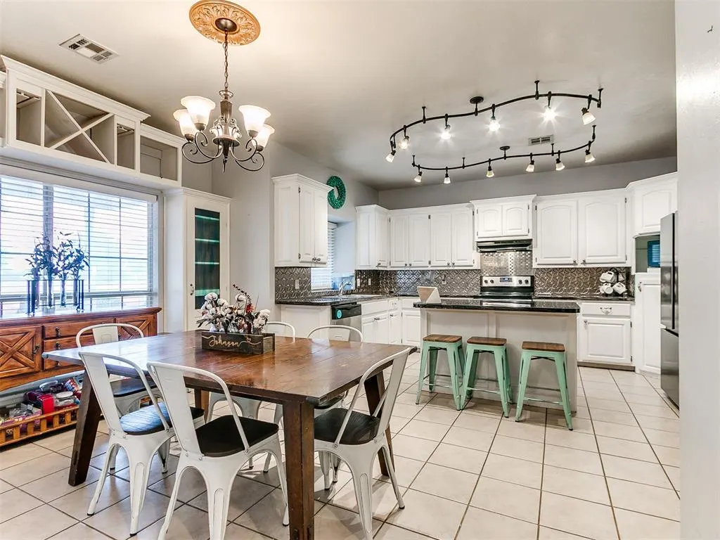 Photo 16 — 2019 Sandpiper Drive, Blanchard, OK 73010