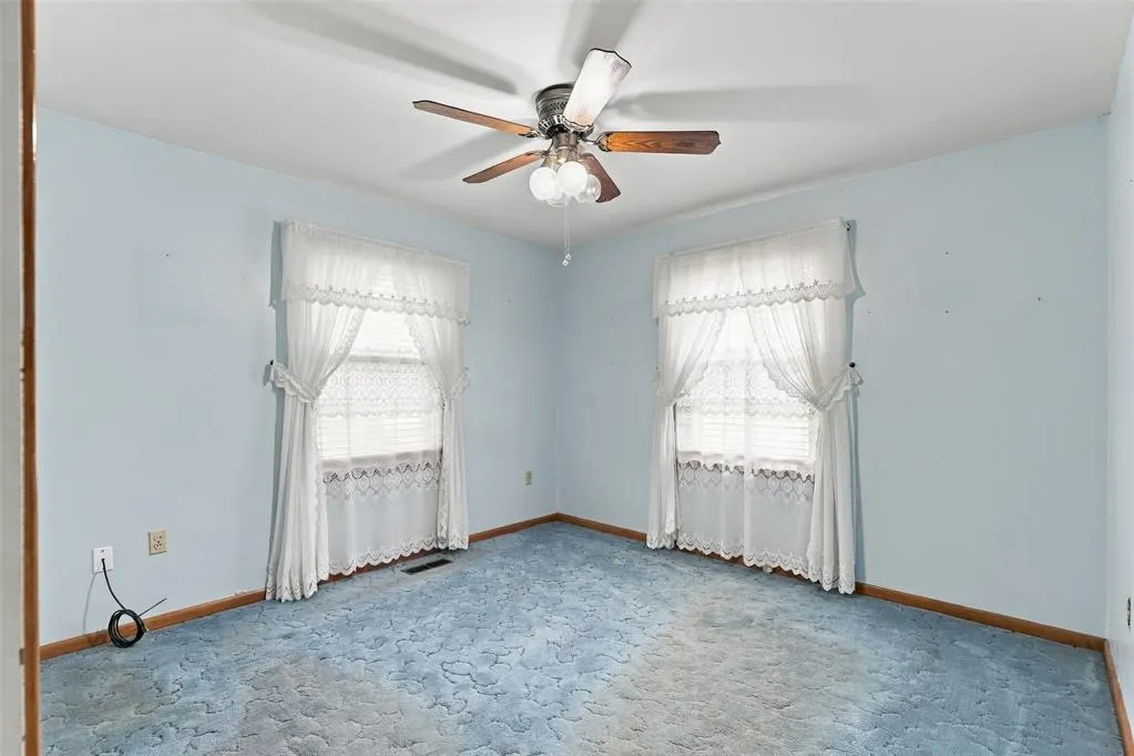 Photo 27 — 111 W Colorado Avenue, Okarche, OK 73762