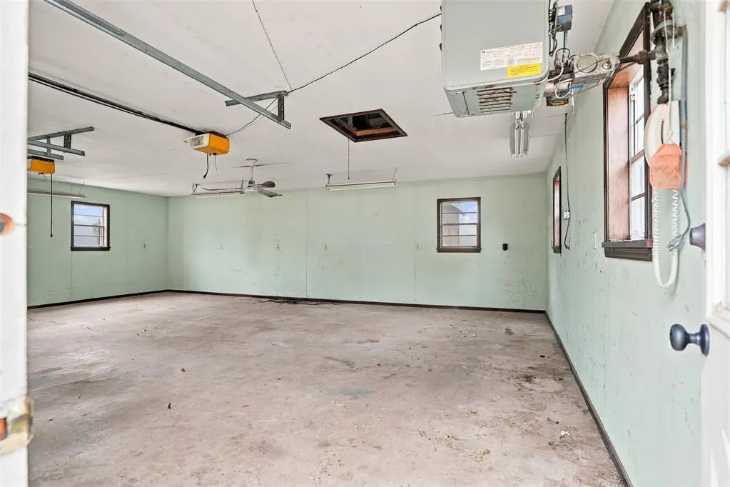 Photo 33 — 111 W Colorado Avenue, Okarche, OK 73762