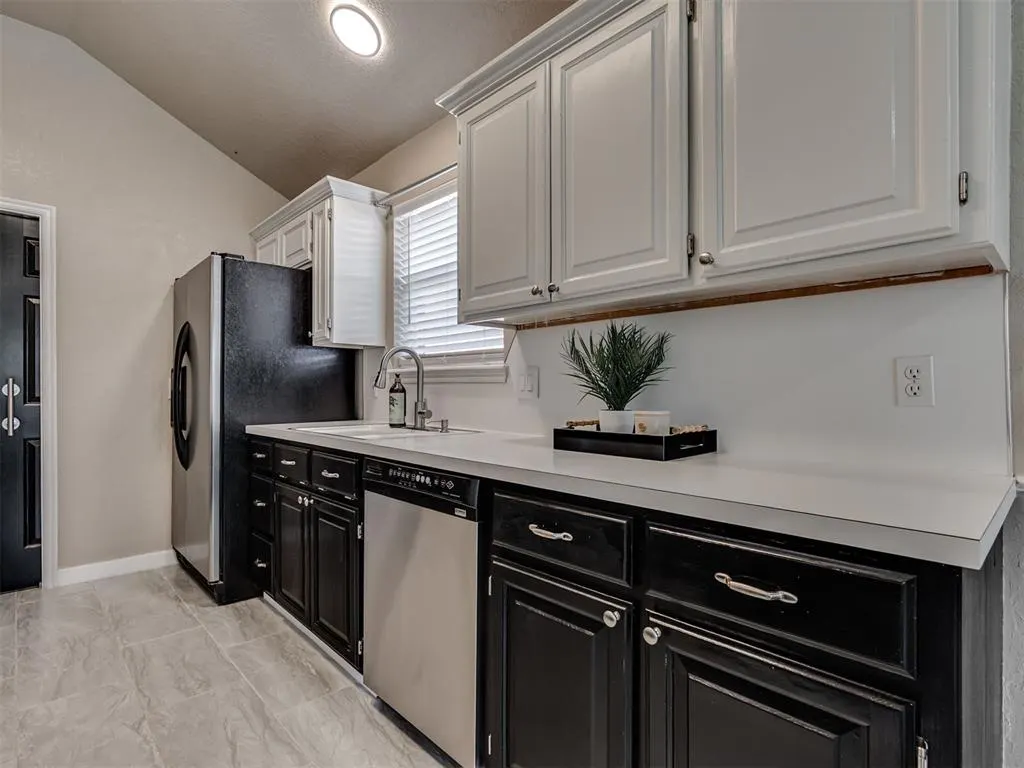 Photo 7 — 2609 NW 160th Street, Edmond, OK 73013