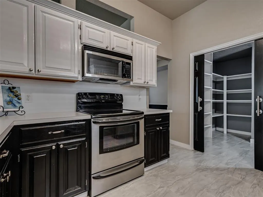 Photo 8 — 2609 NW 160th Street, Edmond, OK 73013