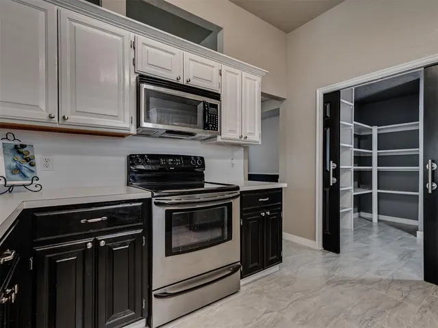 Photo 8 — 2609 NW 160th Street, Edmond, OK 73013