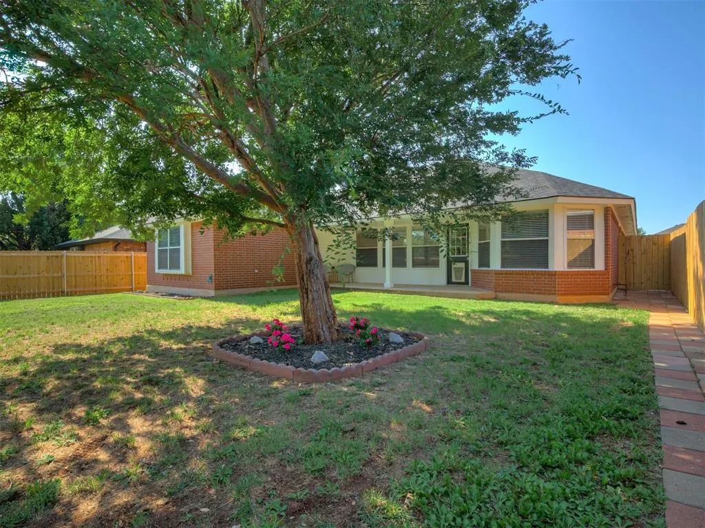 Photo 23 — 2609 NW 160th Street, Edmond, OK 73013