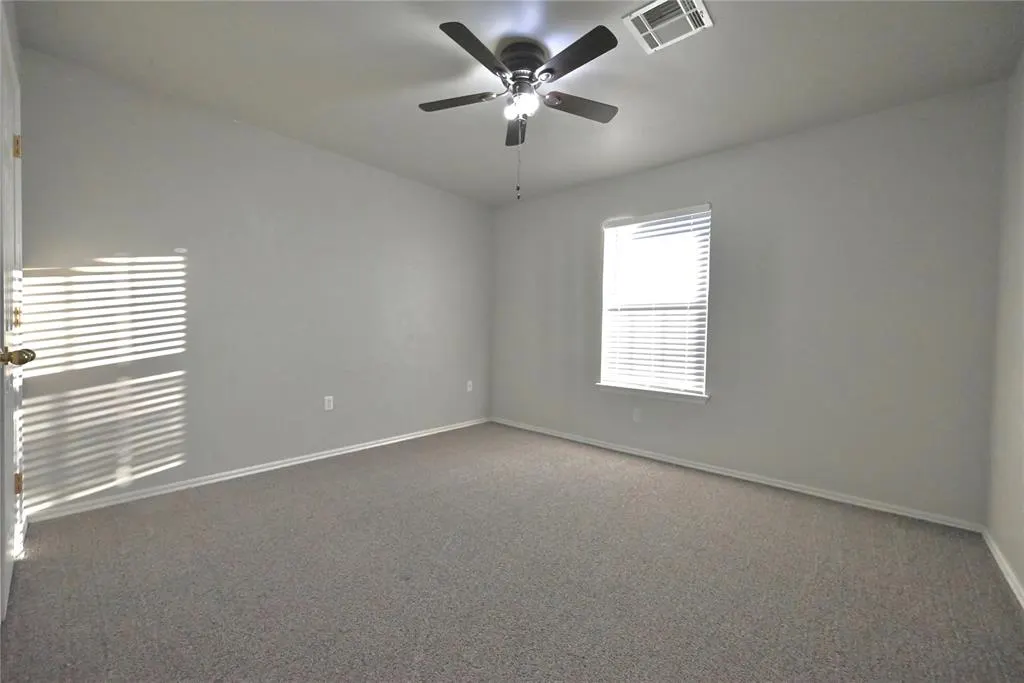 Photo 11 — 3317 Arizona Avenue, Chickasha, OK 73018