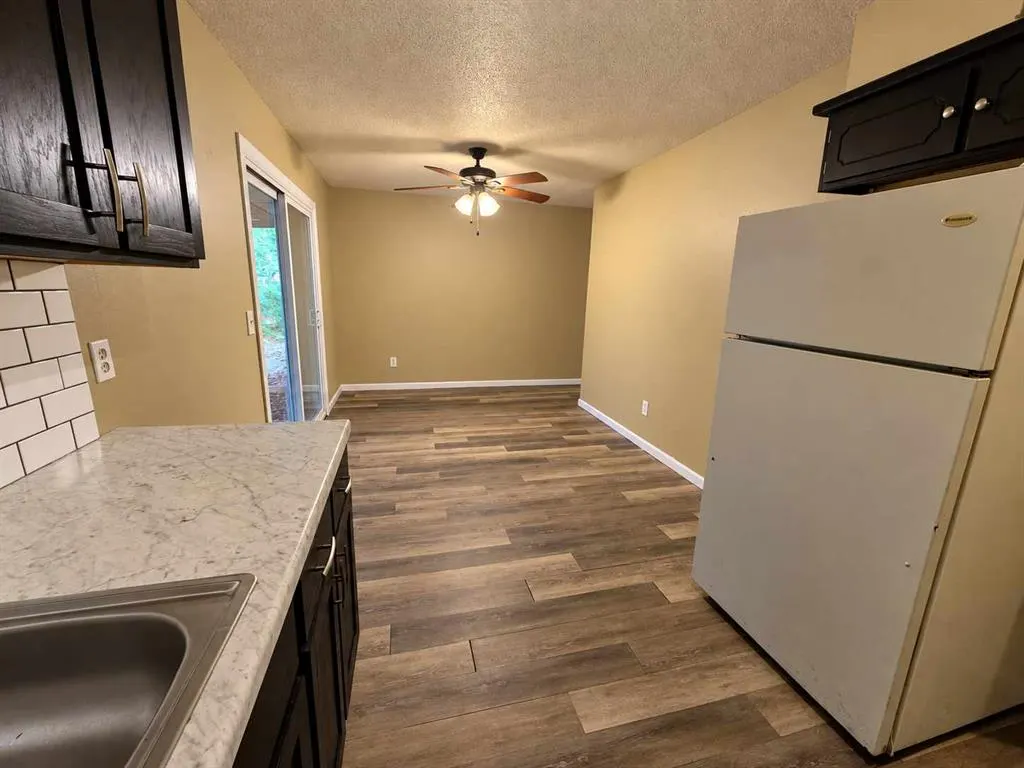 Photo 7 — 9717 NE 2nd Street, Midwest City, OK 73130