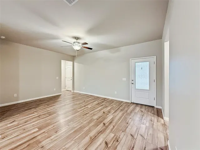 Photo 3 — 1609 Vermilion Lane, El Reno, OK 73036