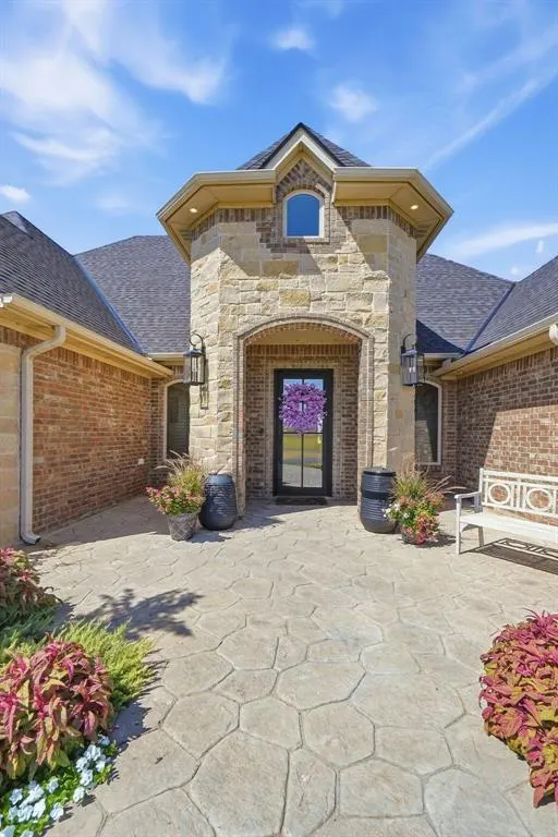 Photo 4 — 16353 S County Road 213 Road, Headrick, OK 73549