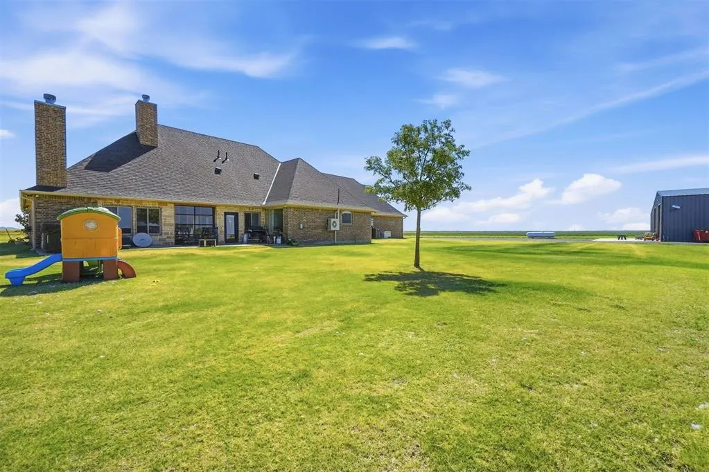 Photo 39 — 16353 S County Road 213 Road, Headrick, OK 73549