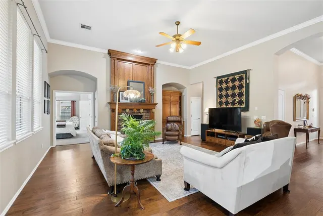 Photo 5 — 3813 Lorings Road, Norman, OK 73072