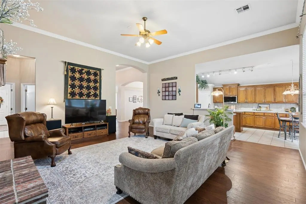 Photo 9 — 3813 Lorings Road, Norman, OK 73072
