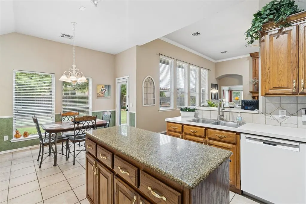 Photo 11 — 3813 Lorings Road, Norman, OK 73072