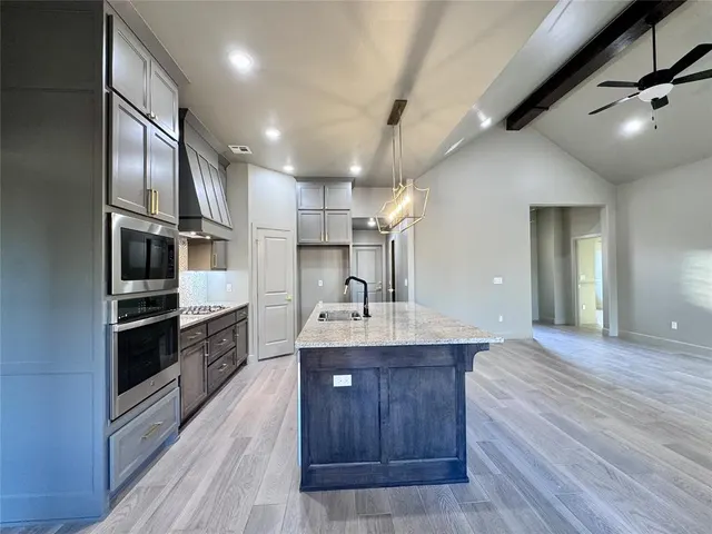 Photo 8 — 16024 Navarra Way, Oklahoma City, OK 73170