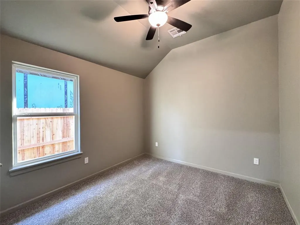 Photo 24 — 16024 Navarra Way, Oklahoma City, OK 73170