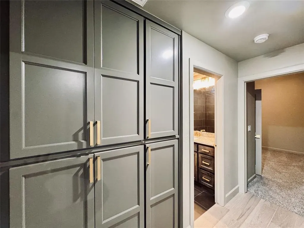 Photo 25 — 16024 Navarra Way, Oklahoma City, OK 73170