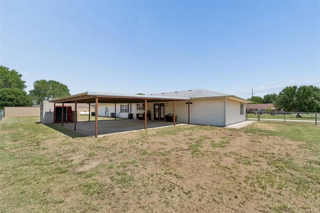 Photo 8 — 107 Cottonwood Road, Davis, OK 73030