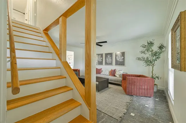 Photo 5 — 715 Harmon Circle, Moore, OK 73160