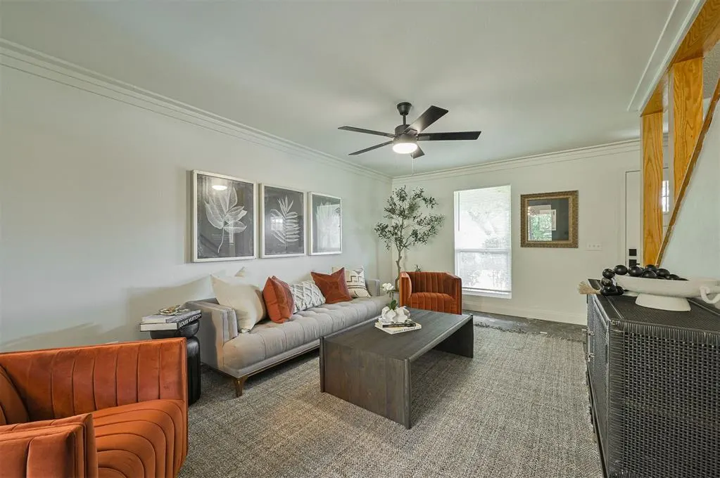 Photo 9 — 715 Harmon Circle, Moore, OK 73160