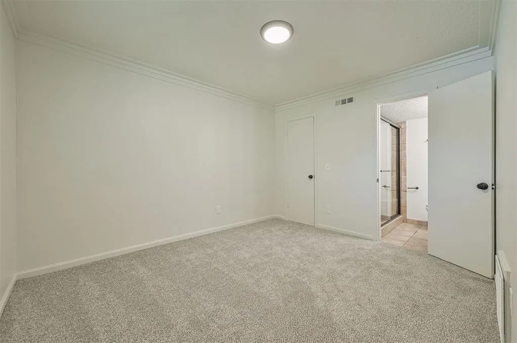 Photo 17 — 715 Harmon Circle, Moore, OK 73160