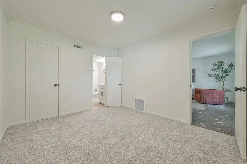 Photo 18 — 715 Harmon Circle, Moore, OK 73160