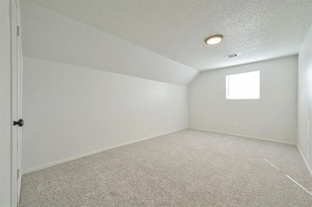 Photo 30 — 715 Harmon Circle, Moore, OK 73160