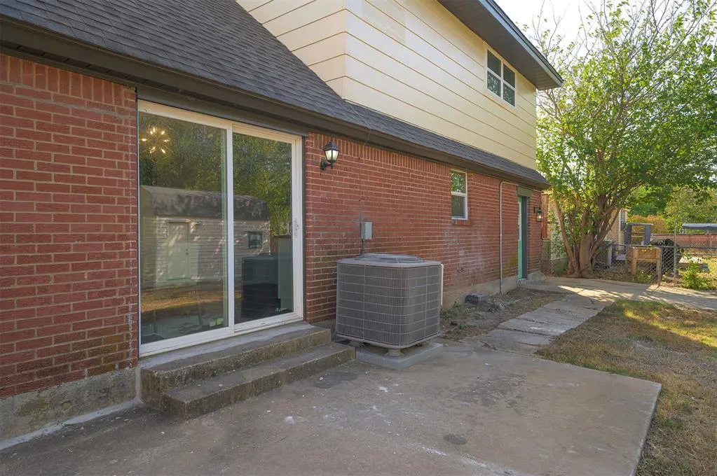 Photo 39 — 715 Harmon Circle, Moore, OK 73160