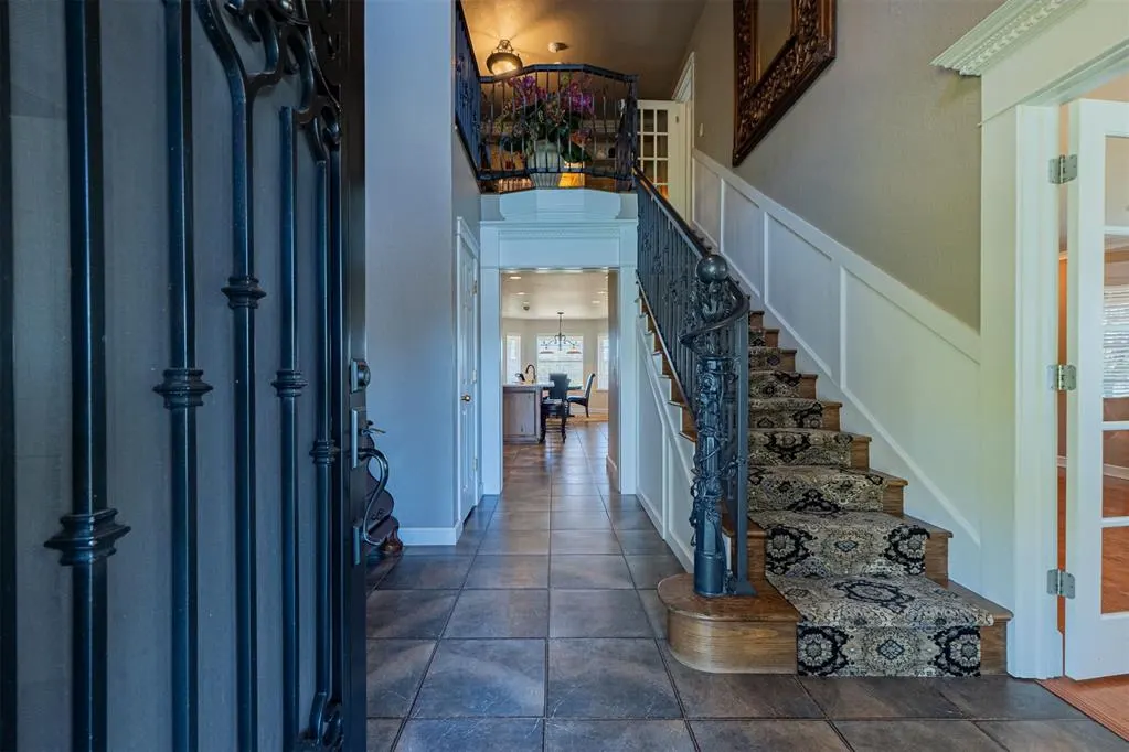 Photo 4 — 3900 Turtle Creek Road, Moore, OK 73160