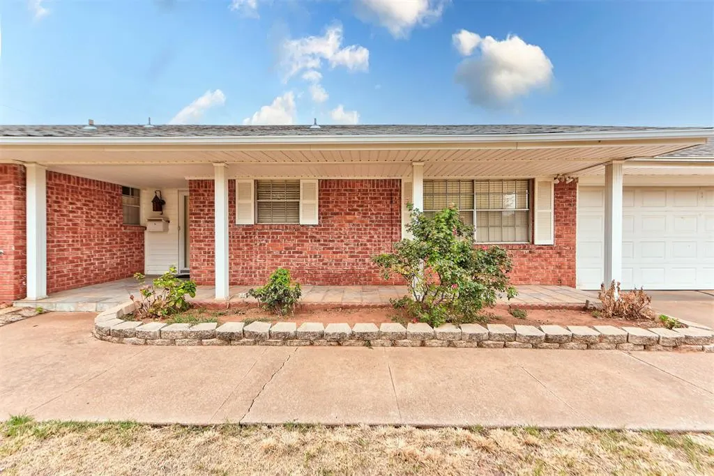 Photo 6 — 7400 NW 26th Street, Bethany, OK 73008