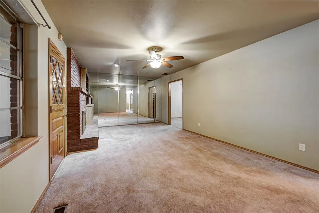 Photo 12 — 7400 NW 26th Street, Bethany, OK 73008