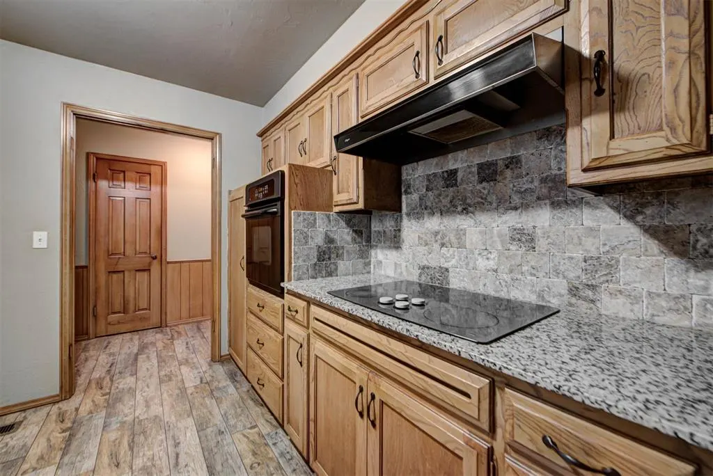 Photo 19 — 7400 NW 26th Street, Bethany, OK 73008