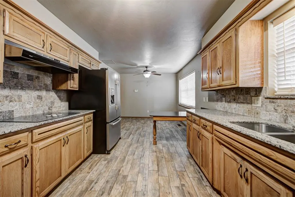 Photo 21 — 7400 NW 26th Street, Bethany, OK 73008
