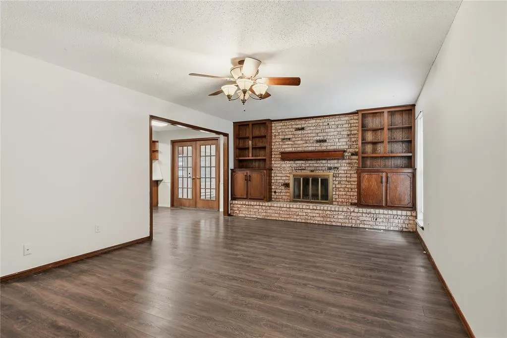 Photo 5 — 1701 Camelot Drive, Norman, OK 73069