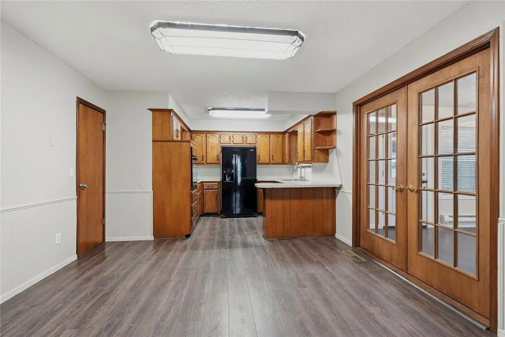Photo 9 — 1701 Camelot Drive, Norman, OK 73069
