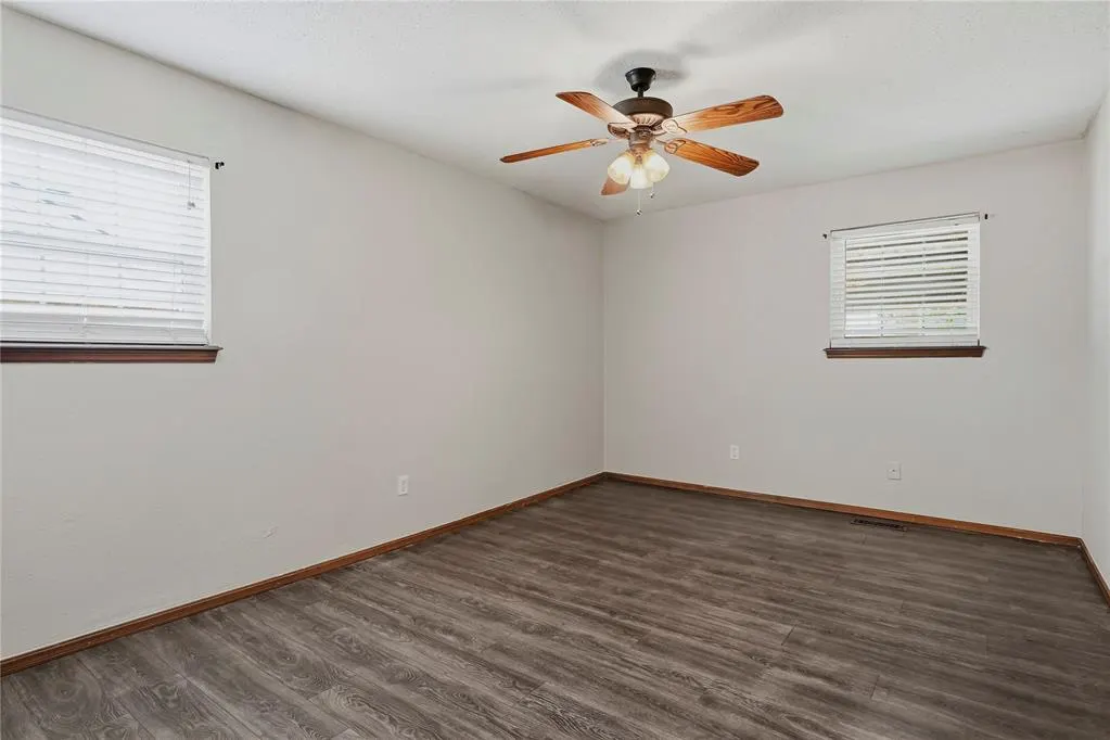 Photo 21 — 1701 Camelot Drive, Norman, OK 73069