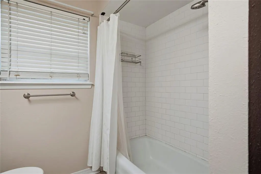 Photo 25 — 1701 Camelot Drive, Norman, OK 73069
