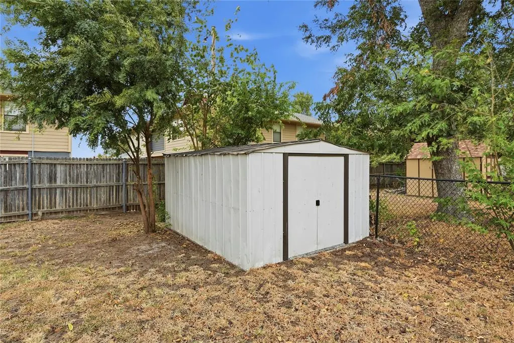Photo 38 — 1701 Camelot Drive, Norman, OK 73069