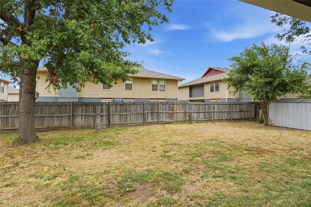 Photo 40 — 1701 Camelot Drive, Norman, OK 73069