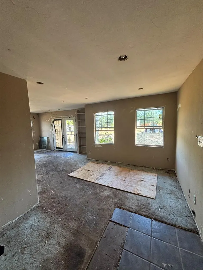 Photo 12 — 104 Valley View Drive, Shawnee, OK 74804