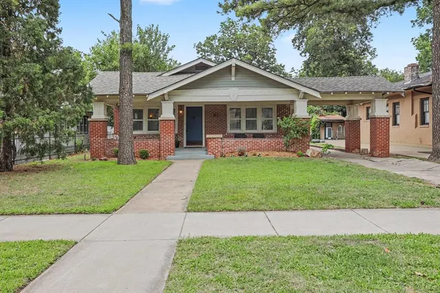Photo 2 — 2021 NW 18th Street, Oklahoma City, OK 73106