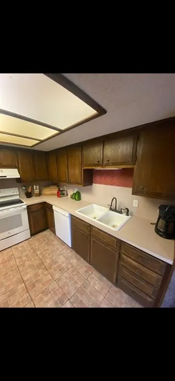 Photo 4 — 317 Sahoma Terrace, Edmond, OK 73013