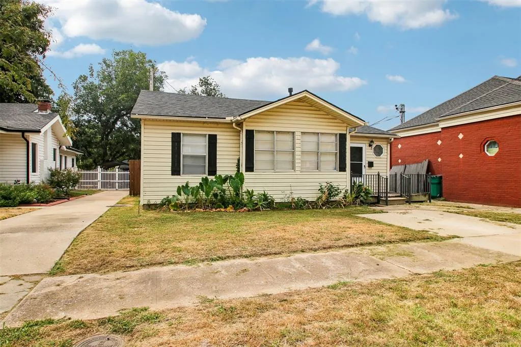 Photo 3 — 3034 NW 19th Street, Oklahoma City, OK 73107