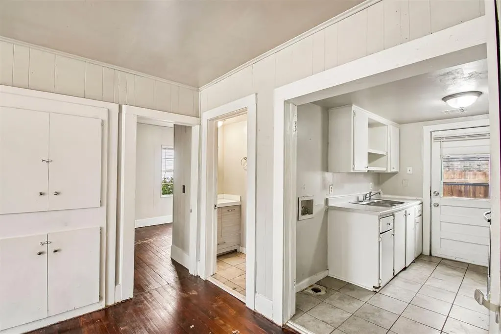 Photo 12 — 3034 NW 19th Street, Oklahoma City, OK 73107