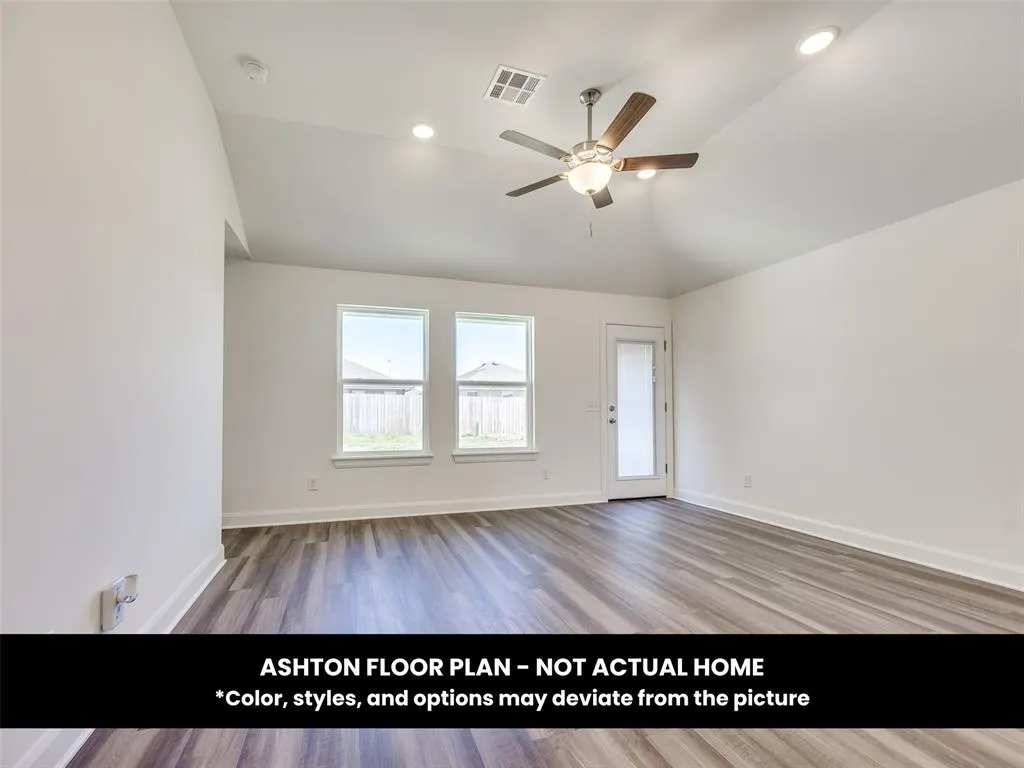 Photo 7 — 1975 Brush Creek Way, Newcastle, OK 73065