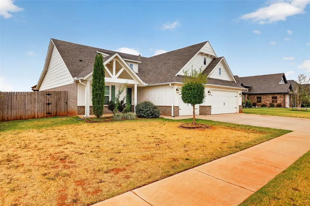 Photo 5 — 11108 SW 32nd Street, Yukon, OK 73099
