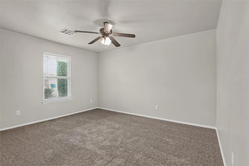 Photo 22 — 11108 SW 32nd Street, Yukon, OK 73099