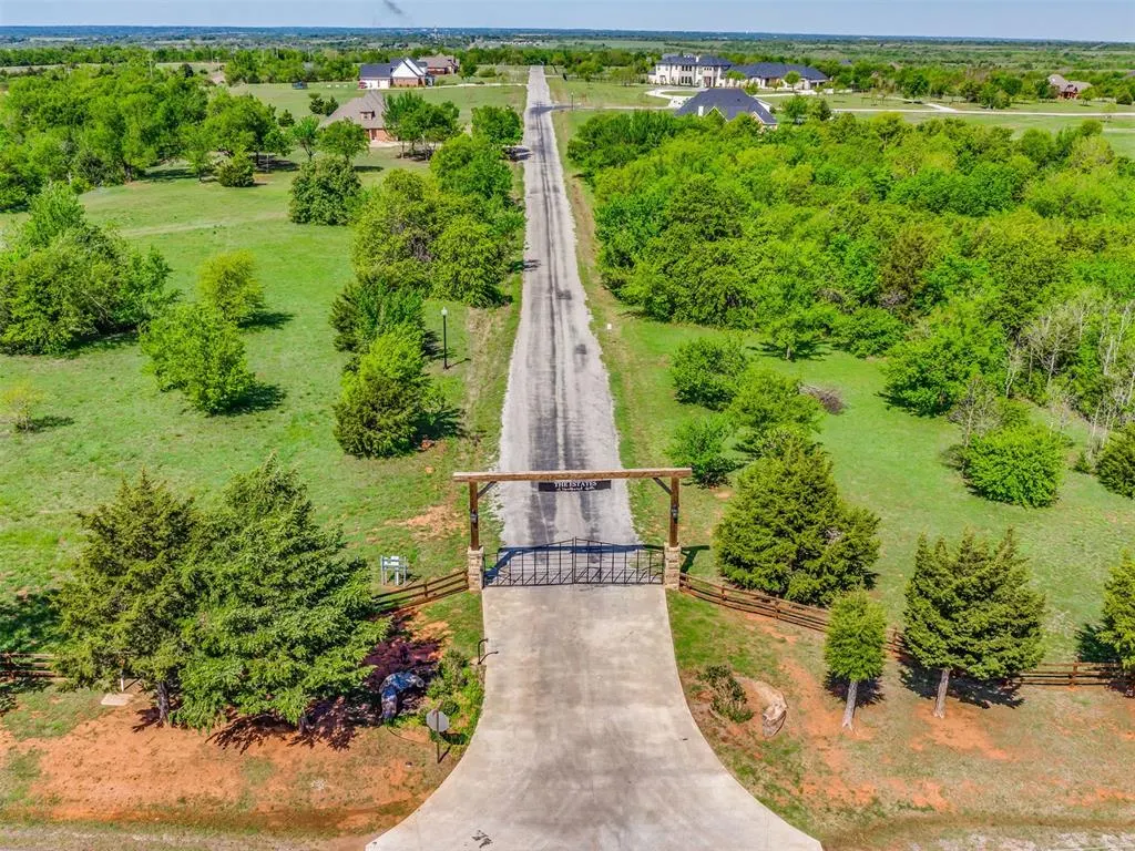Front exterior — Estates Drive, Goldsby, OK 73093