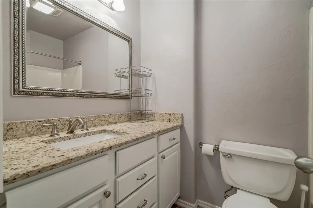 Photo 21 — 616 E Washington Avenue, Guthrie, OK 73044