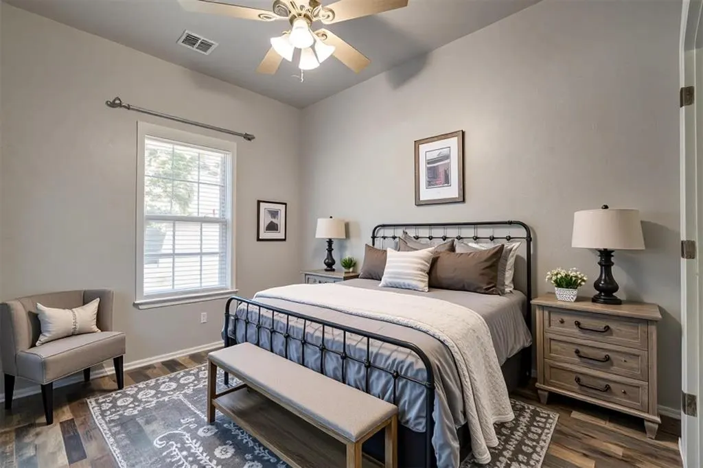 Photo 25 — 616 E Washington Avenue, Guthrie, OK 73044